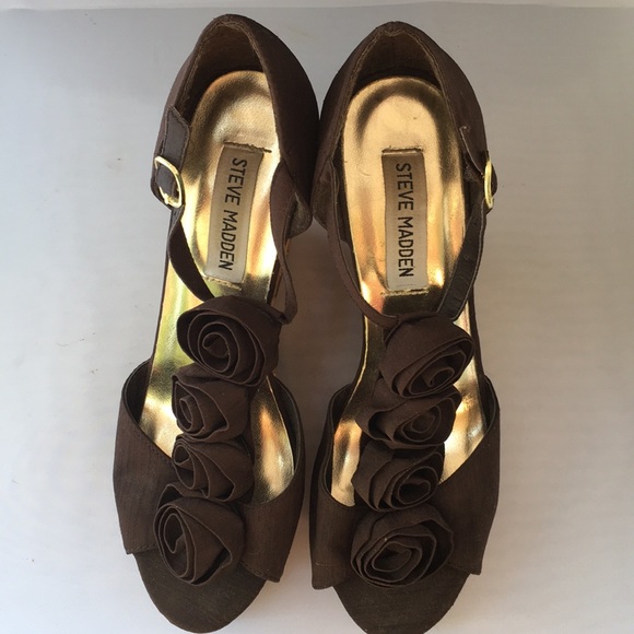 Steve Madden Rose T-Strap Wedges - Picture 1 of 5